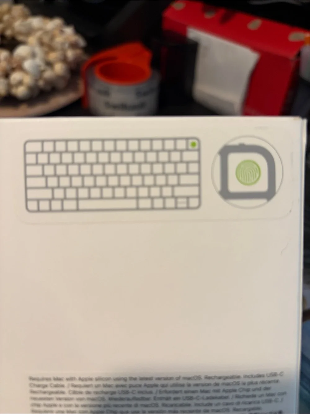 Apple Magic Keyboard with Touch ID - White/Silver